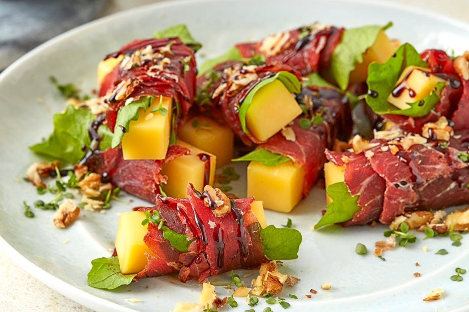 Bresaola & arugula cheese fingers